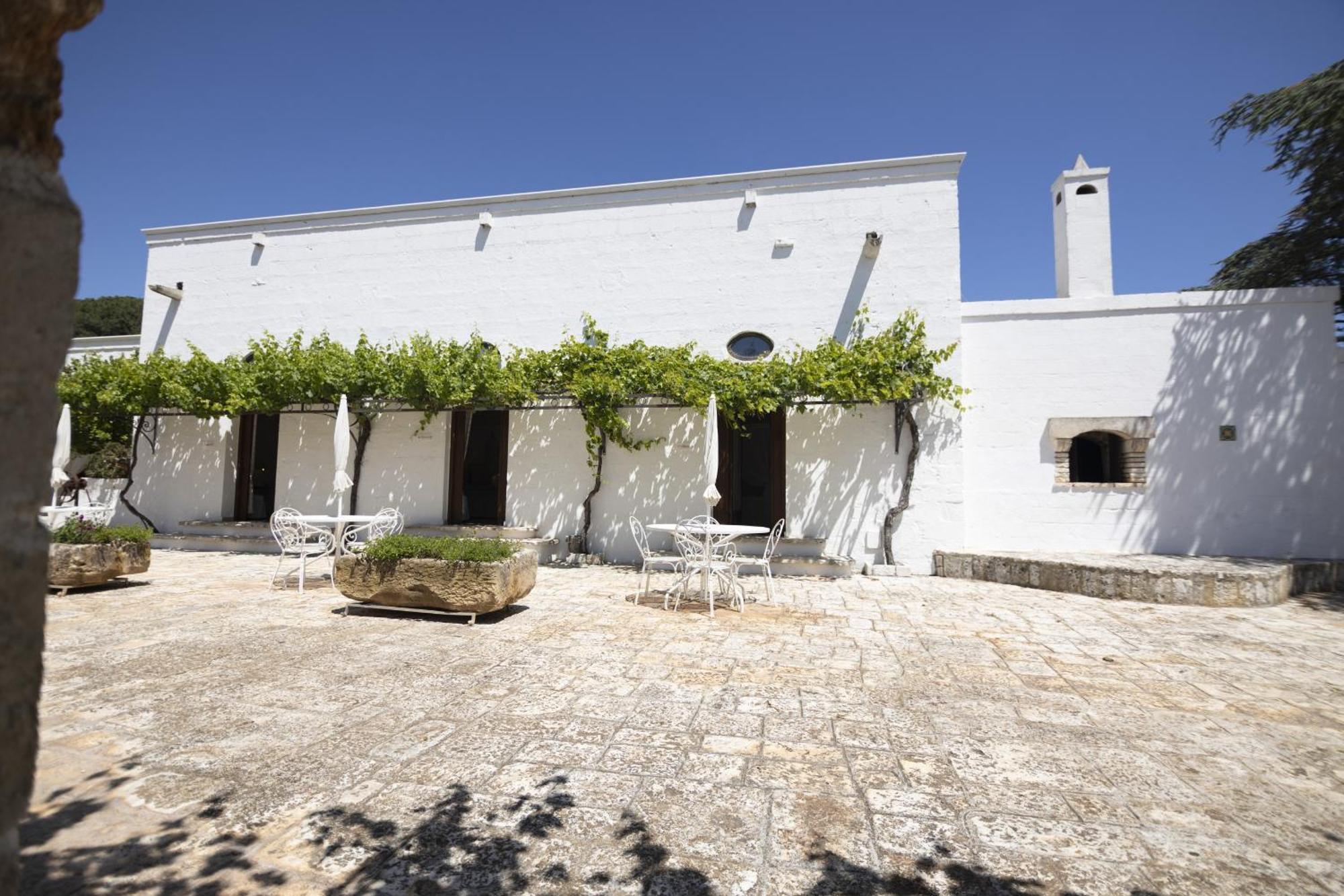 Masseria Palmo Francavilla Fontana Εξωτερικό φωτογραφία